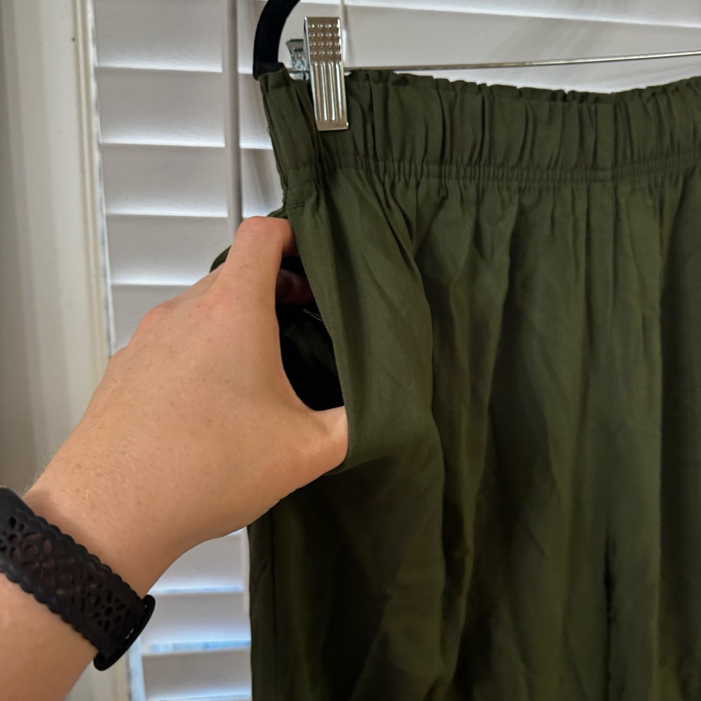H&M Olive Wide Leg Pants - Picture 5 of 6